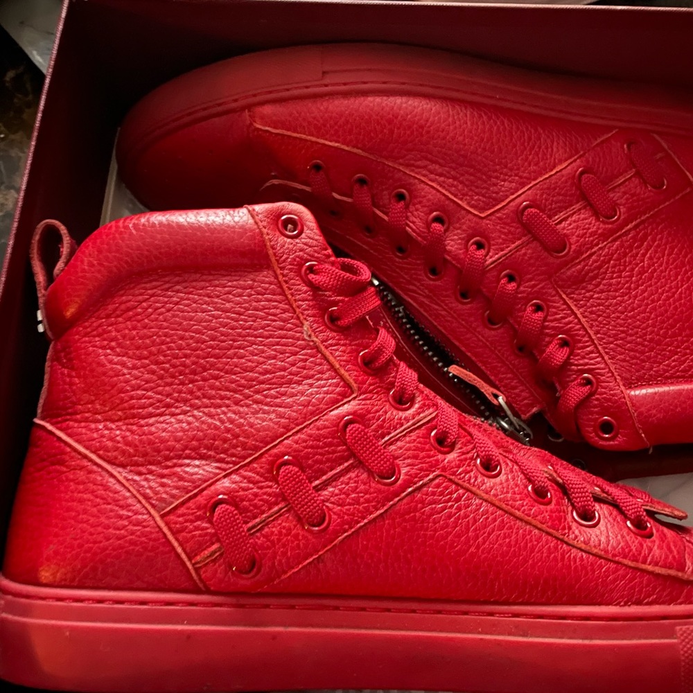 Like new Bally’s size 12